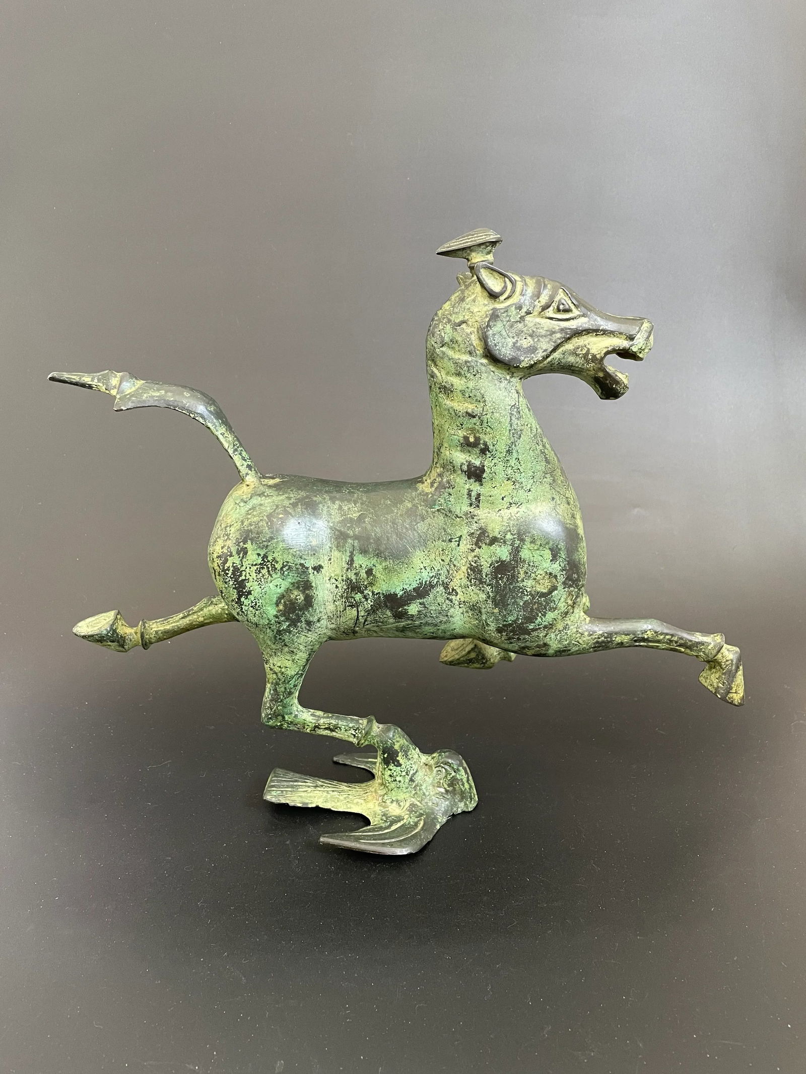 Replica of the 2nd Century Chinese Flying Horse on Swallow Bronze Sculpture - 4