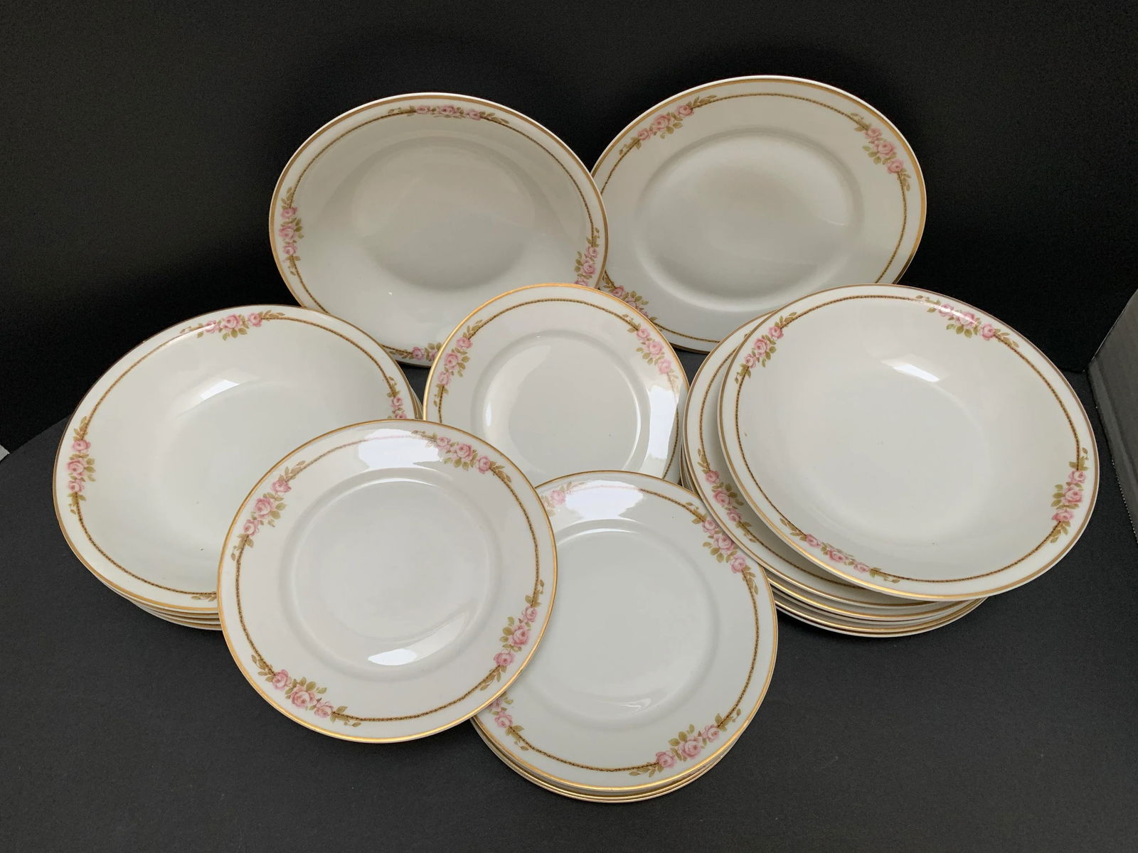 French Limoges Vintage Pink Rosette Patterned China Plates and Bowls, Set of Nineteen - 6