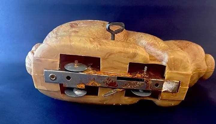 1950s Louis Max Rabbit Wind-Up Toy - 7