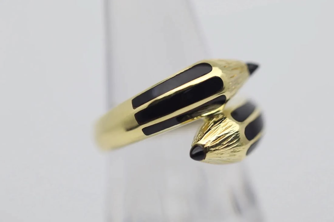 18k Yellow Gold Onyx Enamel Crossover Pencil Ring, Size 7 - 2