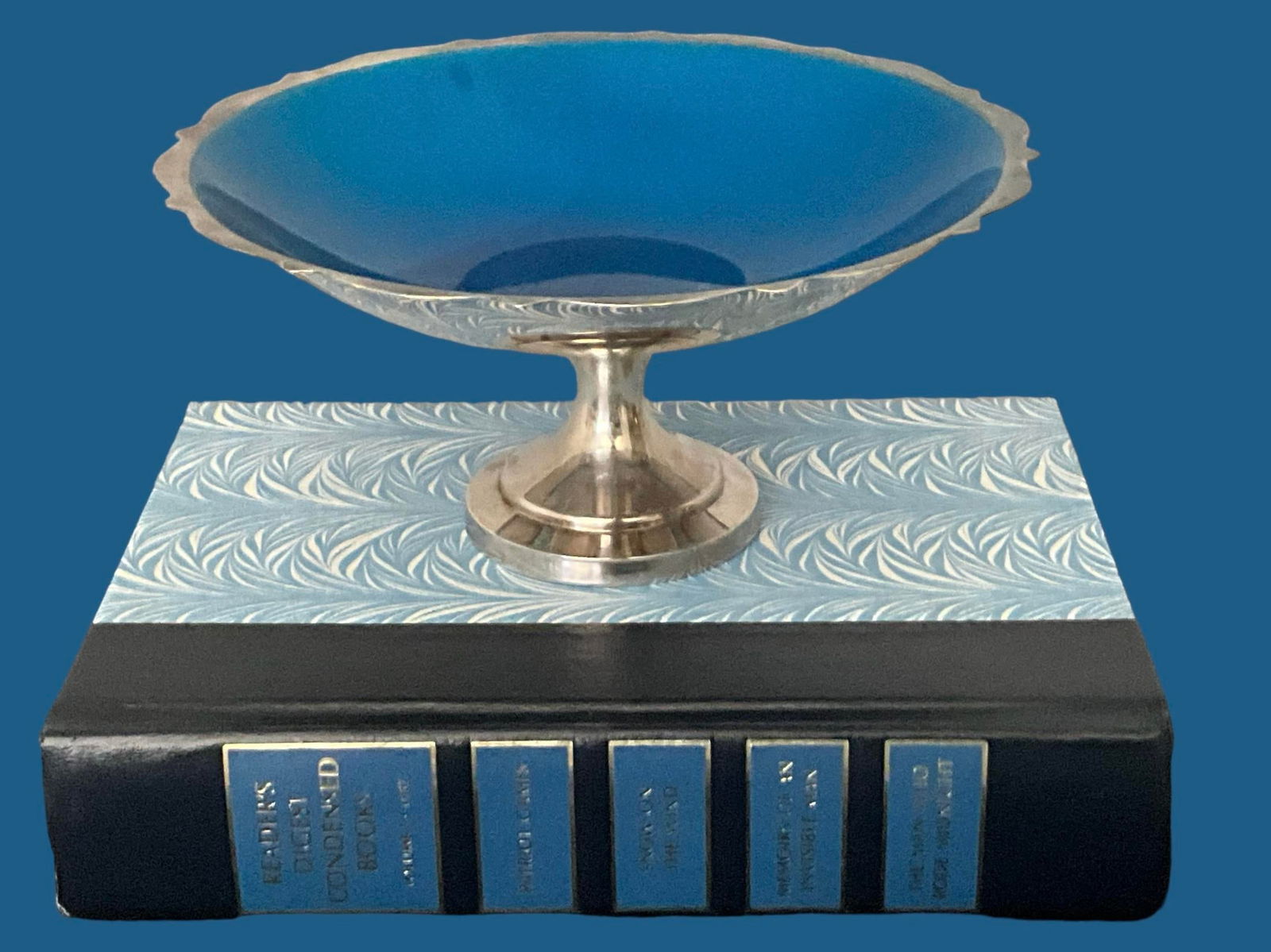 Mid 20th Century Wm a Rogers Compote Dish With Enamel Center - 4