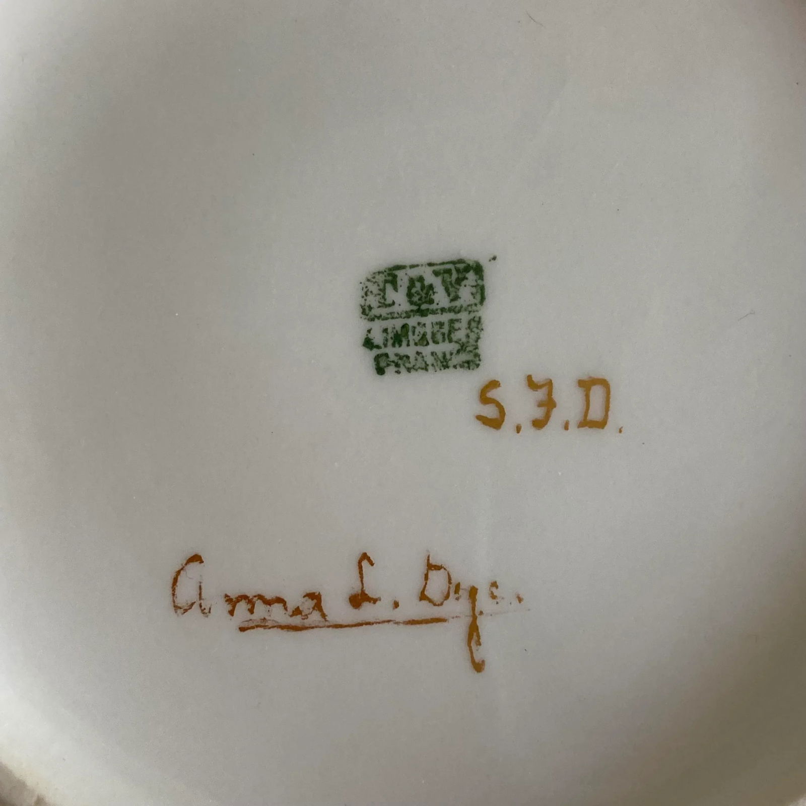 Circa 1905 Tressemanes & Vogt Art Nouveau French Limoges Hand Painted Porcelain Decorative Bowl - 2