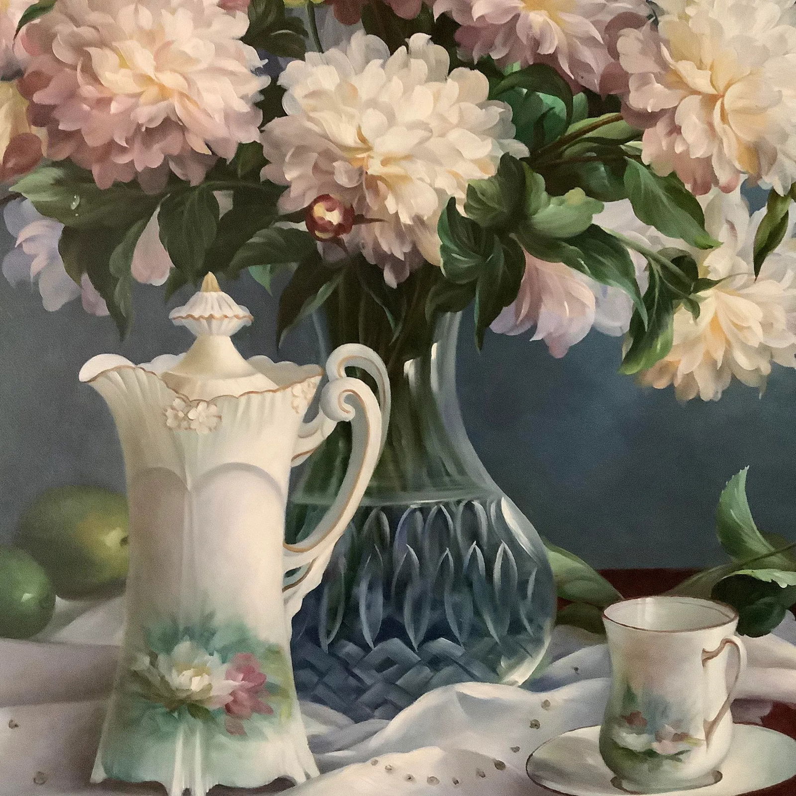 Mid-Century Still Life Oil Painting in Giltwood Frame - 3