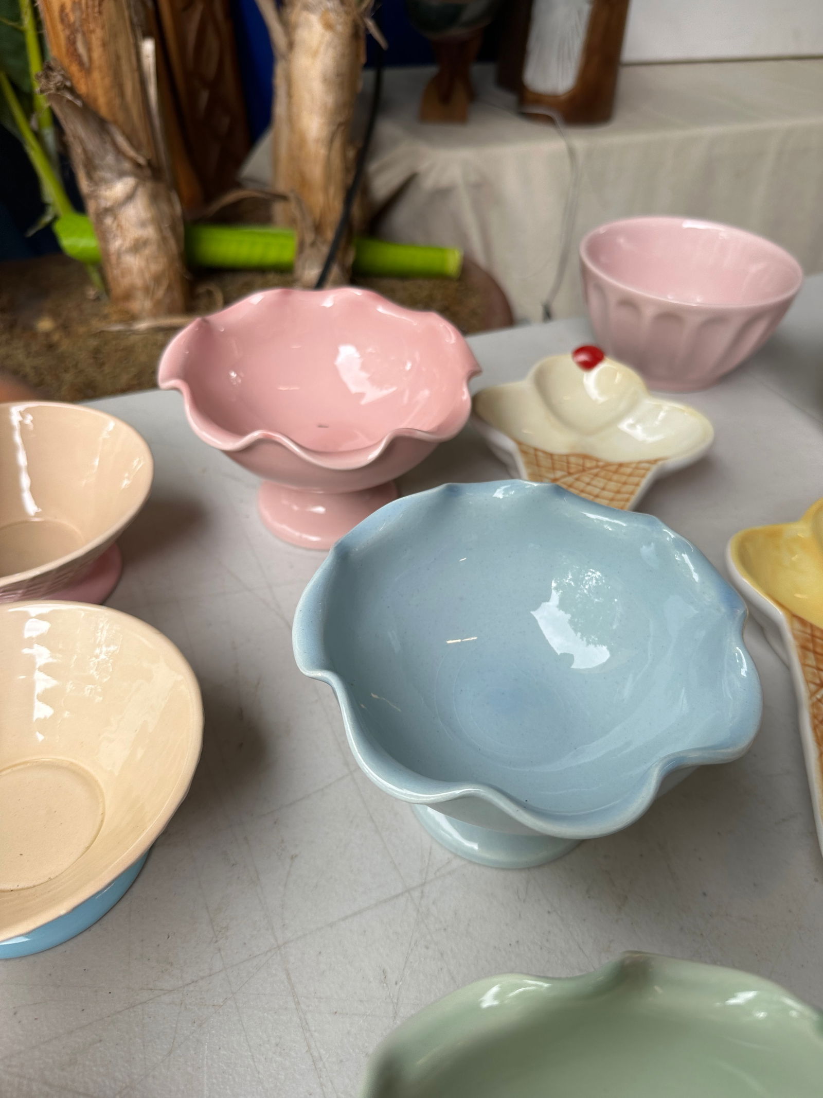 Large 1970s Ice Cream Serving and Dining Bowls Collection- 23 Pieces - 7