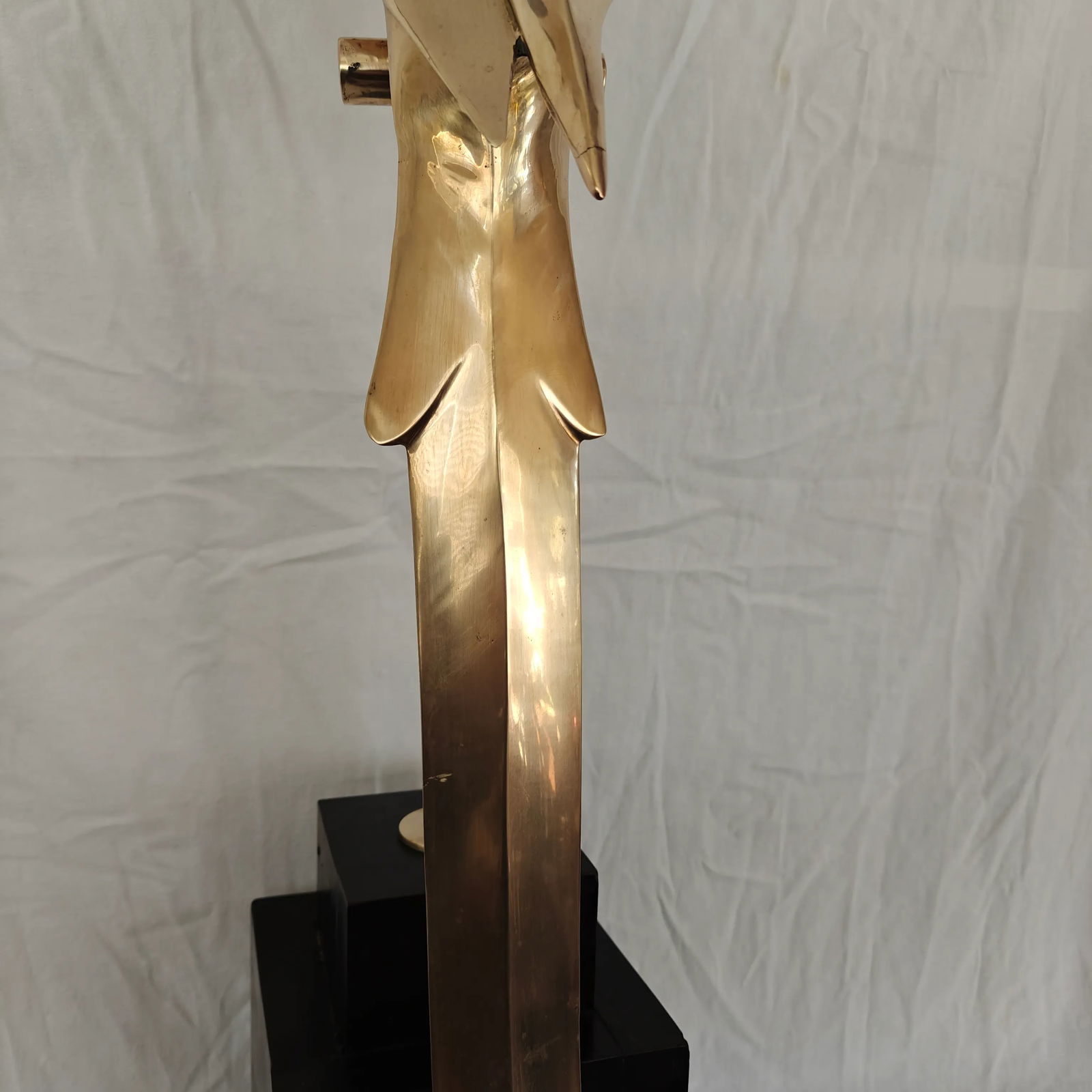 Vintage Brass Sculpture Macaw Parrot on Perch, Wood Base - 9