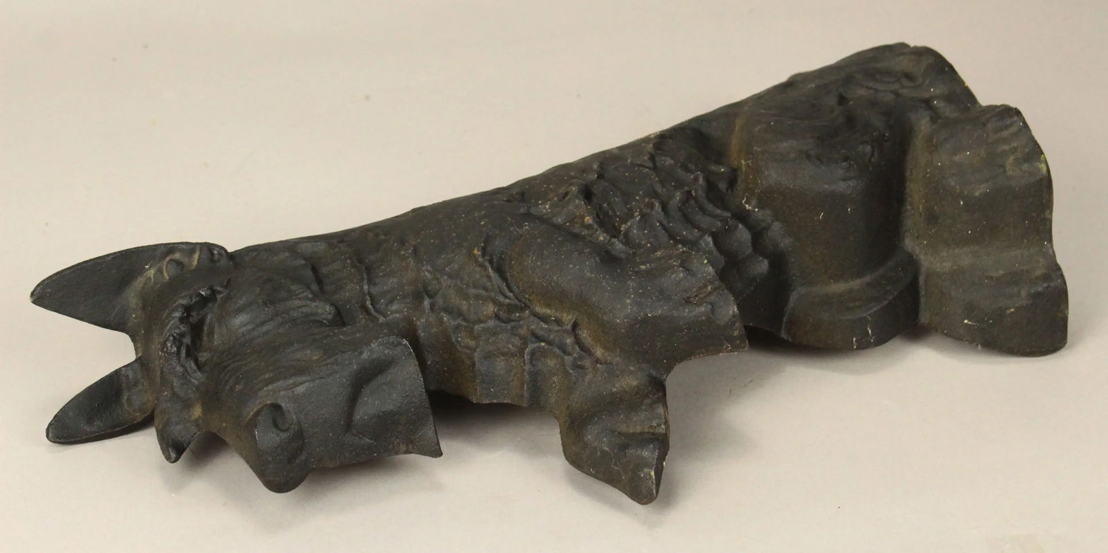 Early-Mid. 20th Century Cast Iron Door Stop Seating Scottish Terrier Dog - 11