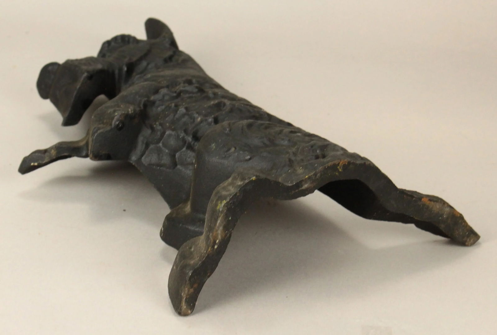 Early-Mid. 20th Century Cast Iron Door Stop Seating Scottish Terrier Dog - 12