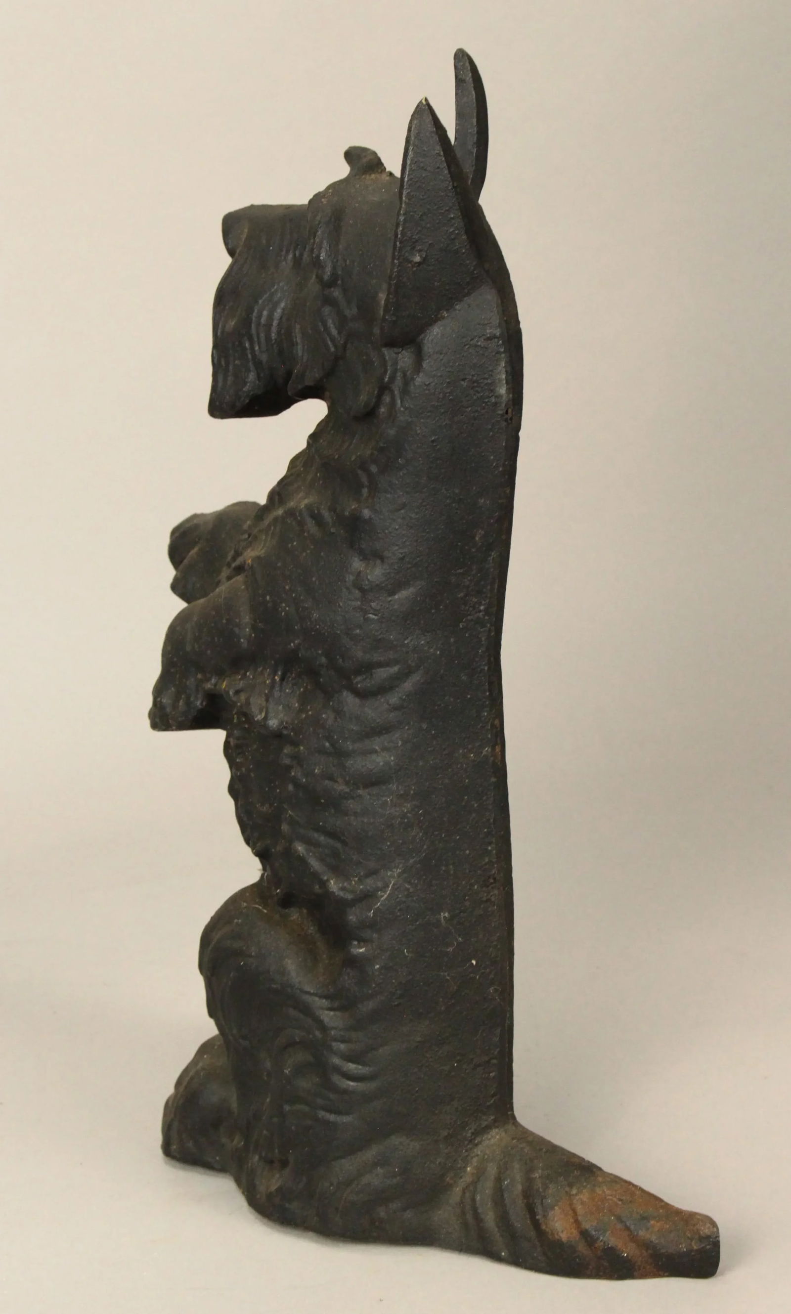 Early-Mid. 20th Century Cast Iron Door Stop Seating Scottish Terrier Dog - 8