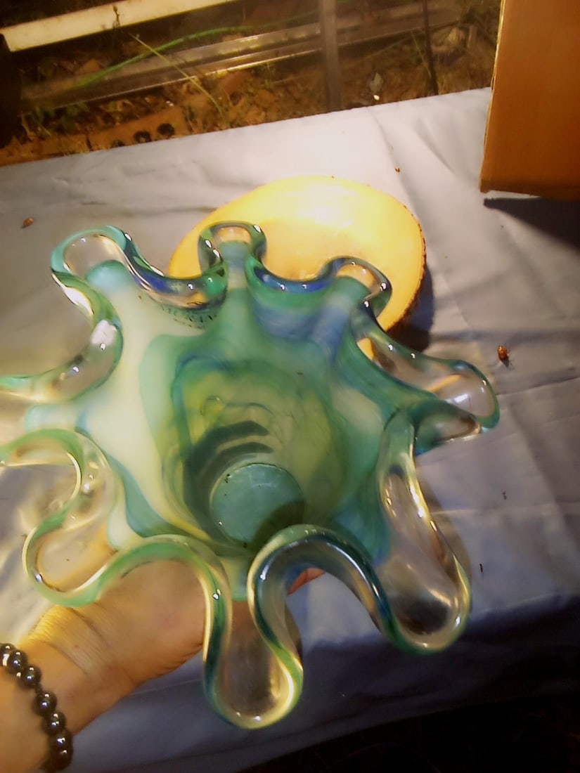 Vintage Italian Green Murano Glass Vase - 4