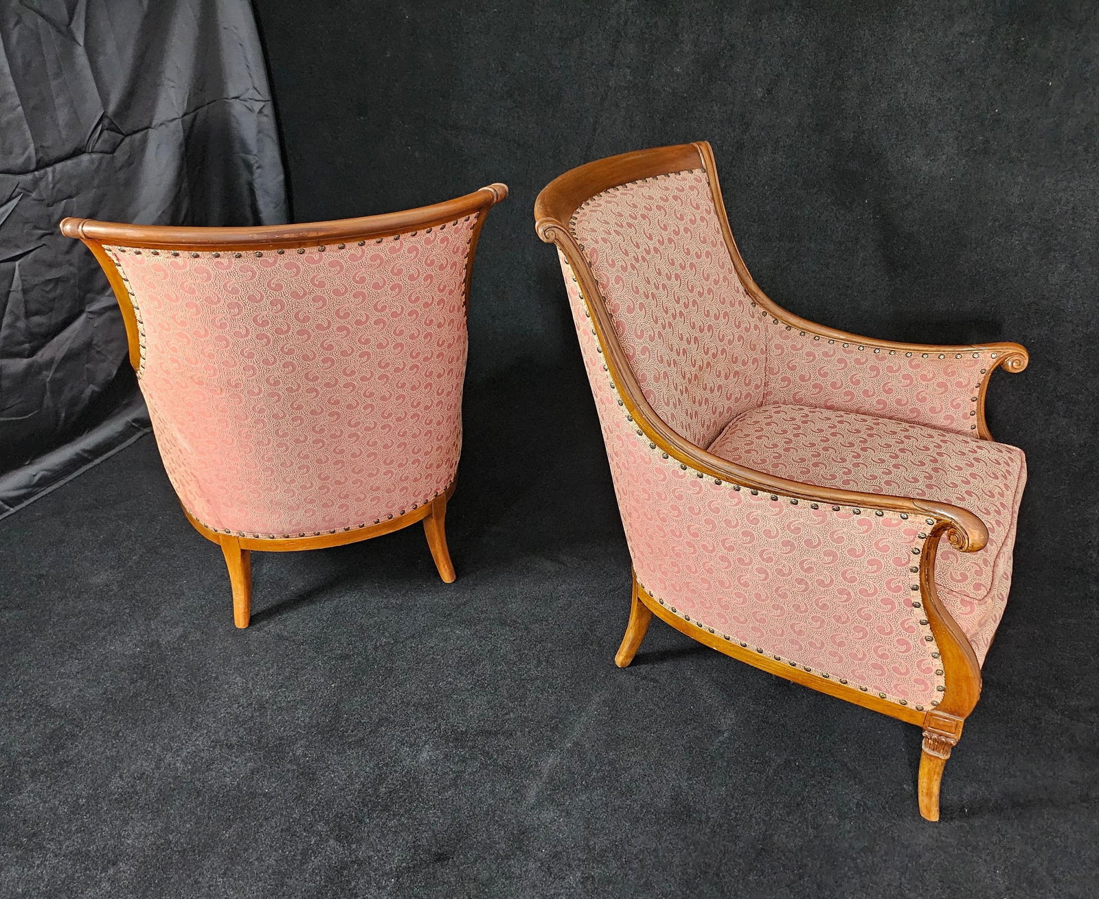 Pair of Traditional Club Chairs, Circa 1970s - 7