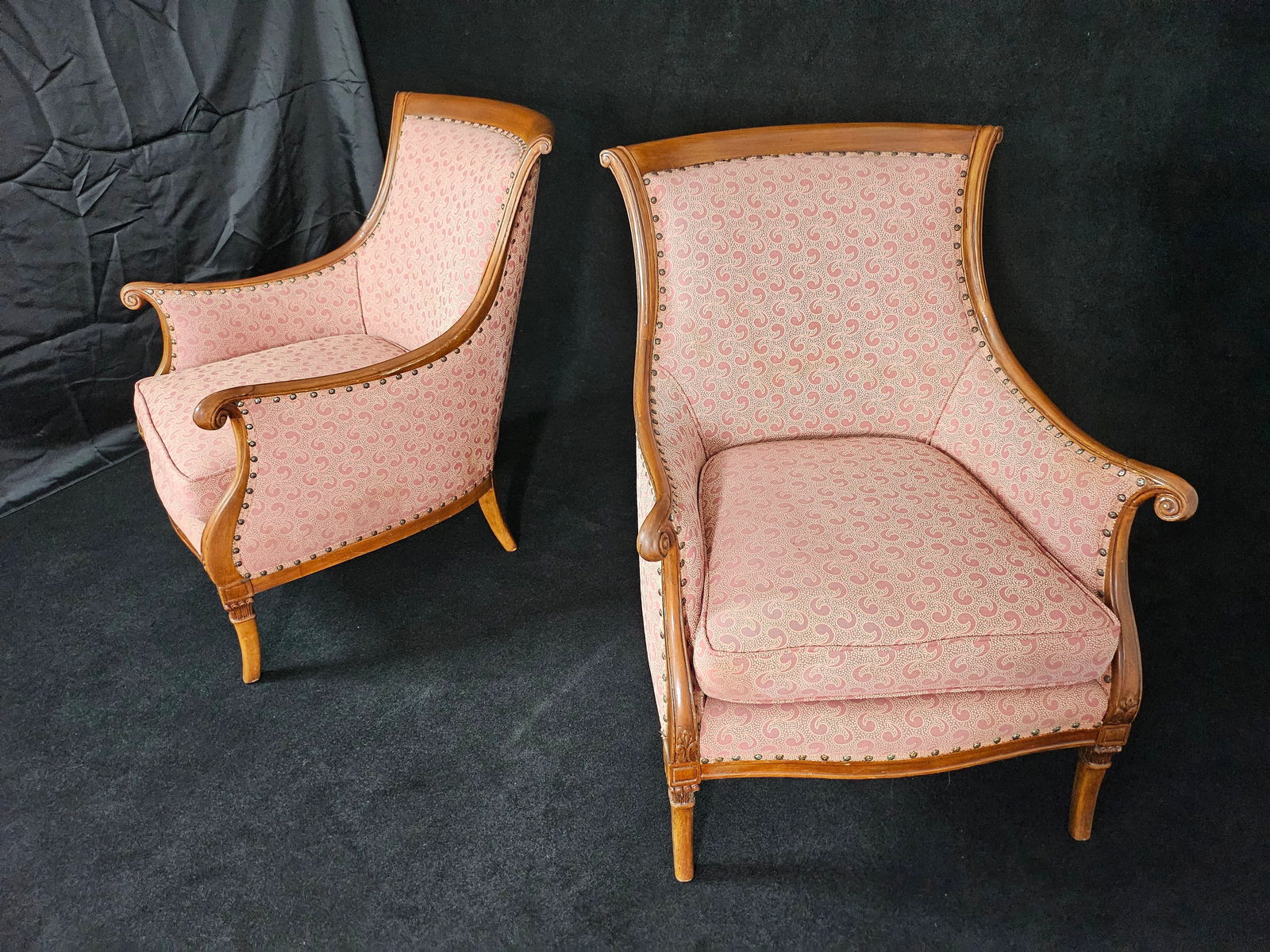 Pair of Traditional Club Chairs, Circa 1970s - 8