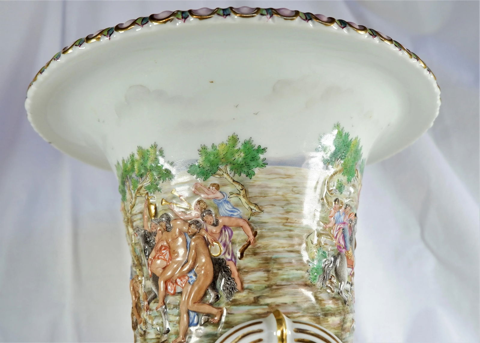Mid 19th Century Antique Ginori Capodimonte Urns - a Pair - 8