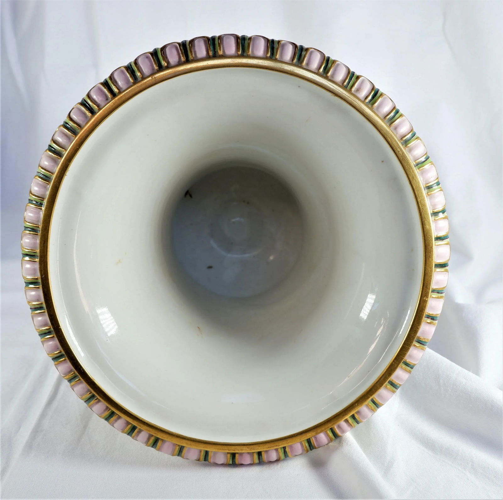 Mid 19th Century Antique Ginori Capodimonte Urns - a Pair - 9