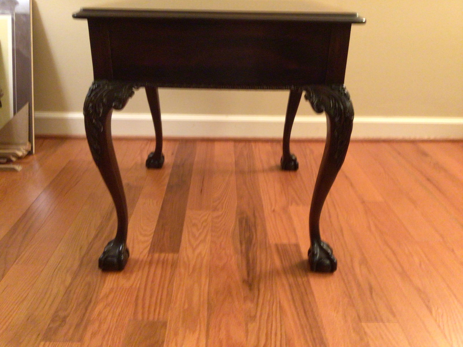 1990s Stickley Mahogany Ball and Claw End Table - 4
