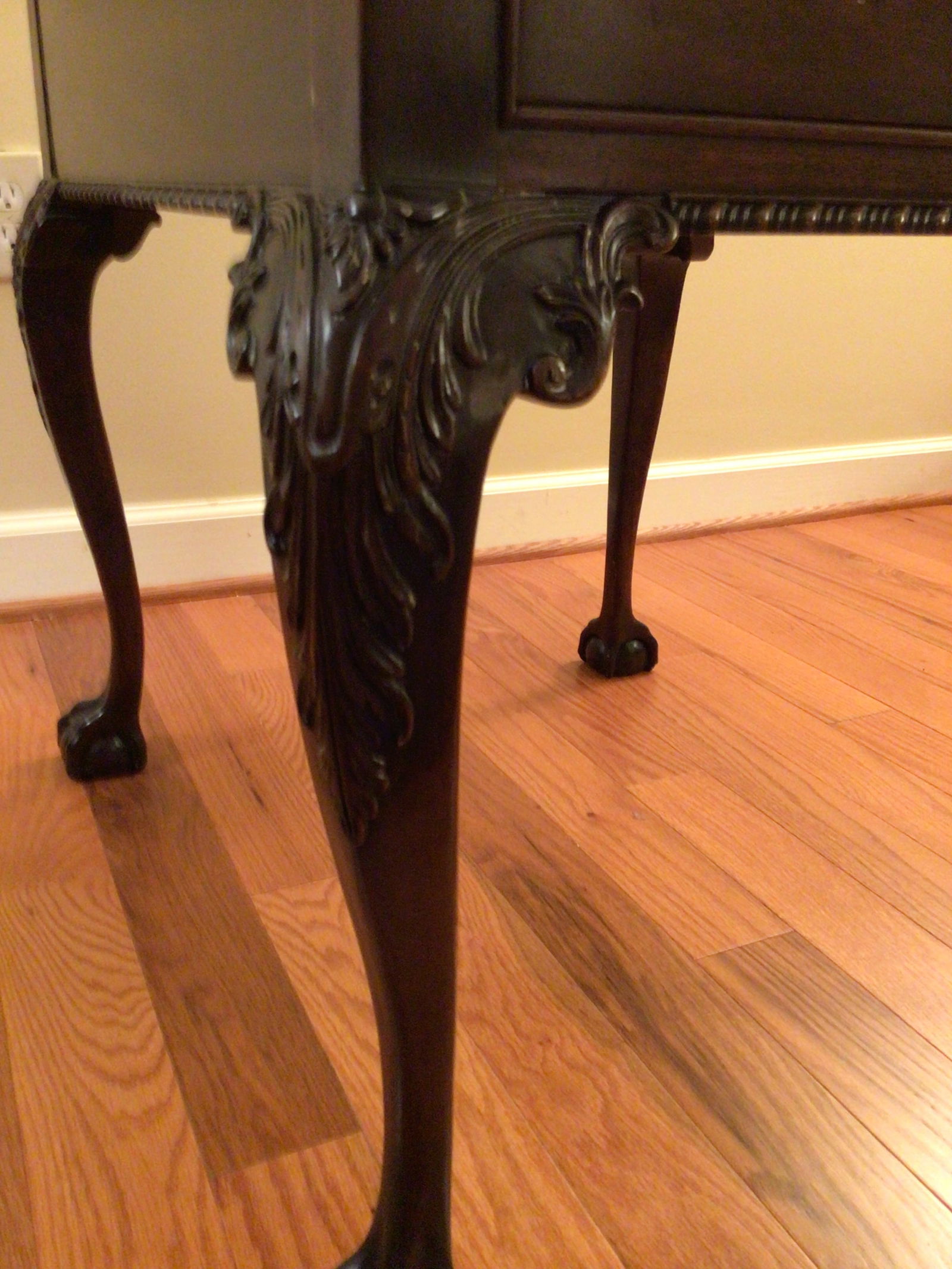 1990s Stickley Mahogany Ball and Claw End Table - 7