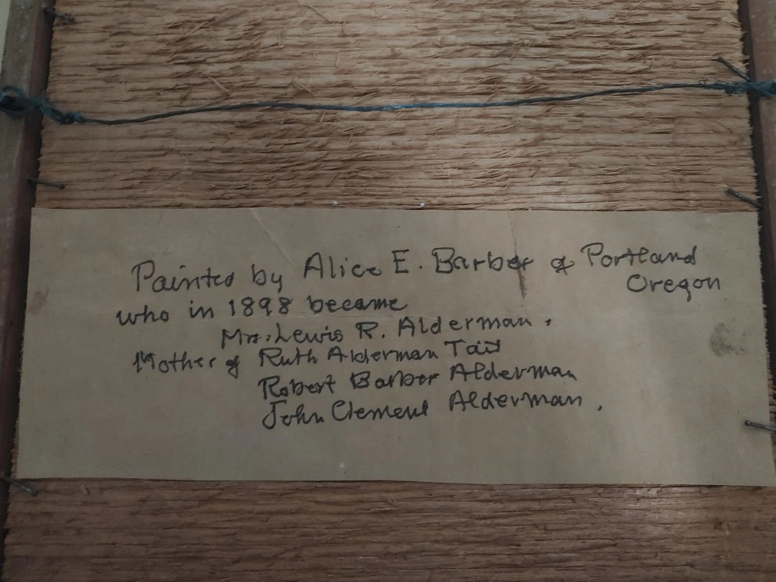 Late 19th Century Cantonese Woman in Traditional Costume Oil Painting, Framed - 6