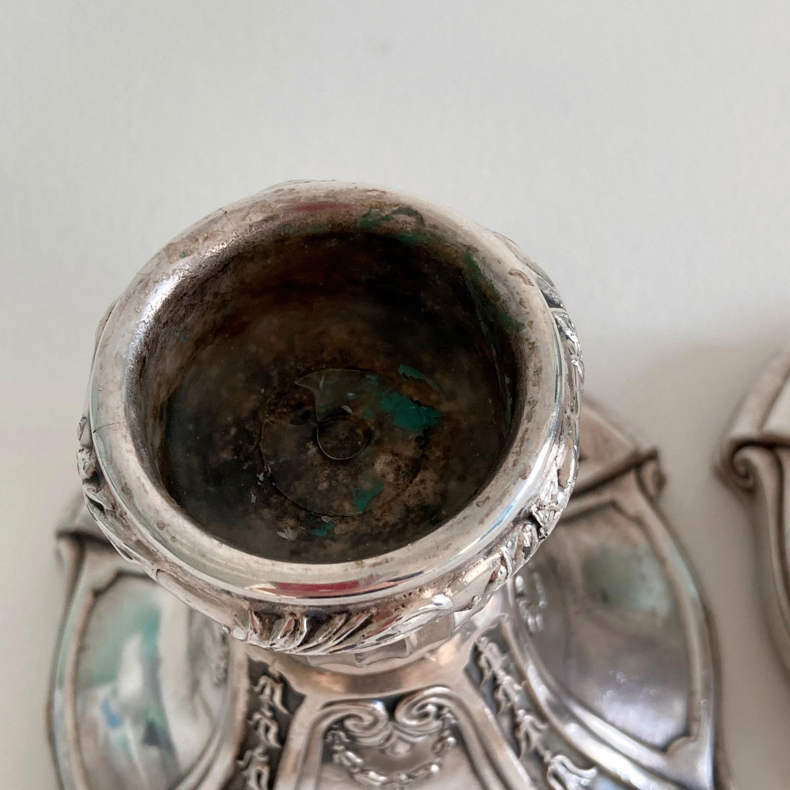 Circa 1900, Benedict Silver Plate Candlesticks, Set of 2, Edwardian Period, Floral Swag Scrollwork D - 5