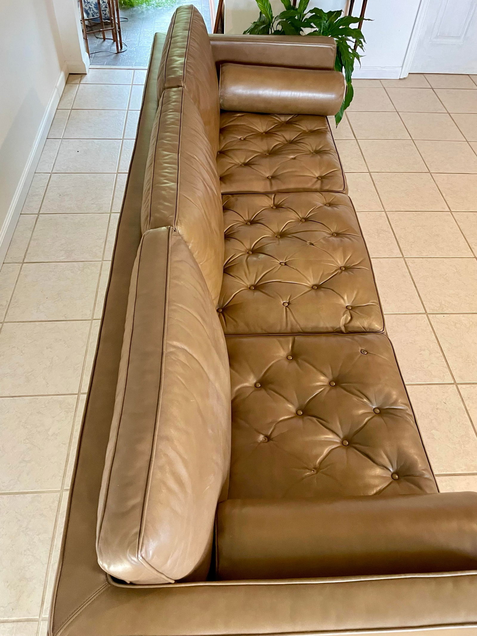 Model No. 263 Mid-Century Modern Three-Seater Sofa by Mies Van Der Rohe for Knoll International, 196 - 3