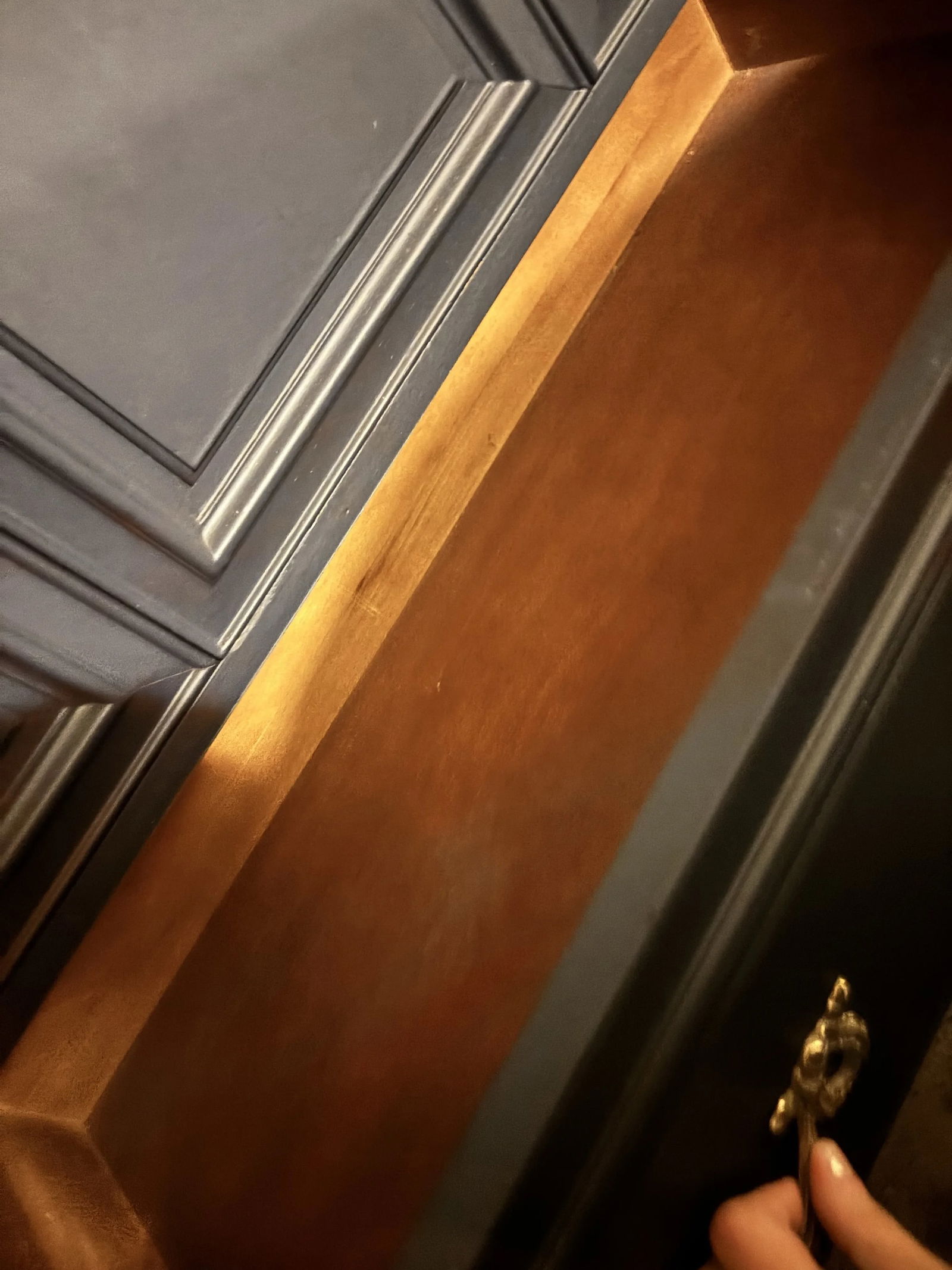 1940s Henredon 6 Drawer Dresser - Lacquered - 10