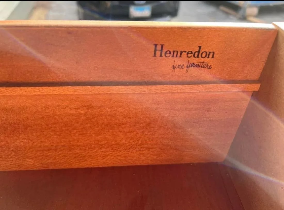 1940s Henredon 6 Drawer Dresser - Lacquered - 2