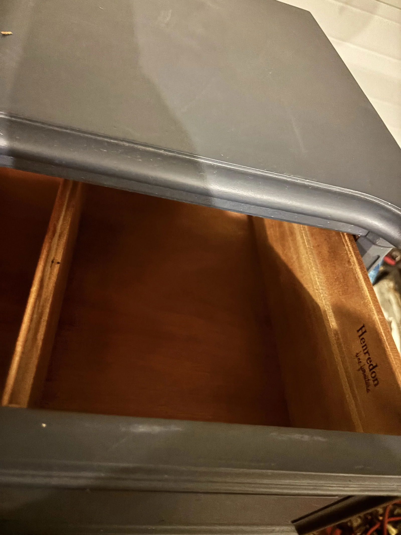 1940s Henredon 6 Drawer Dresser - Lacquered - 7