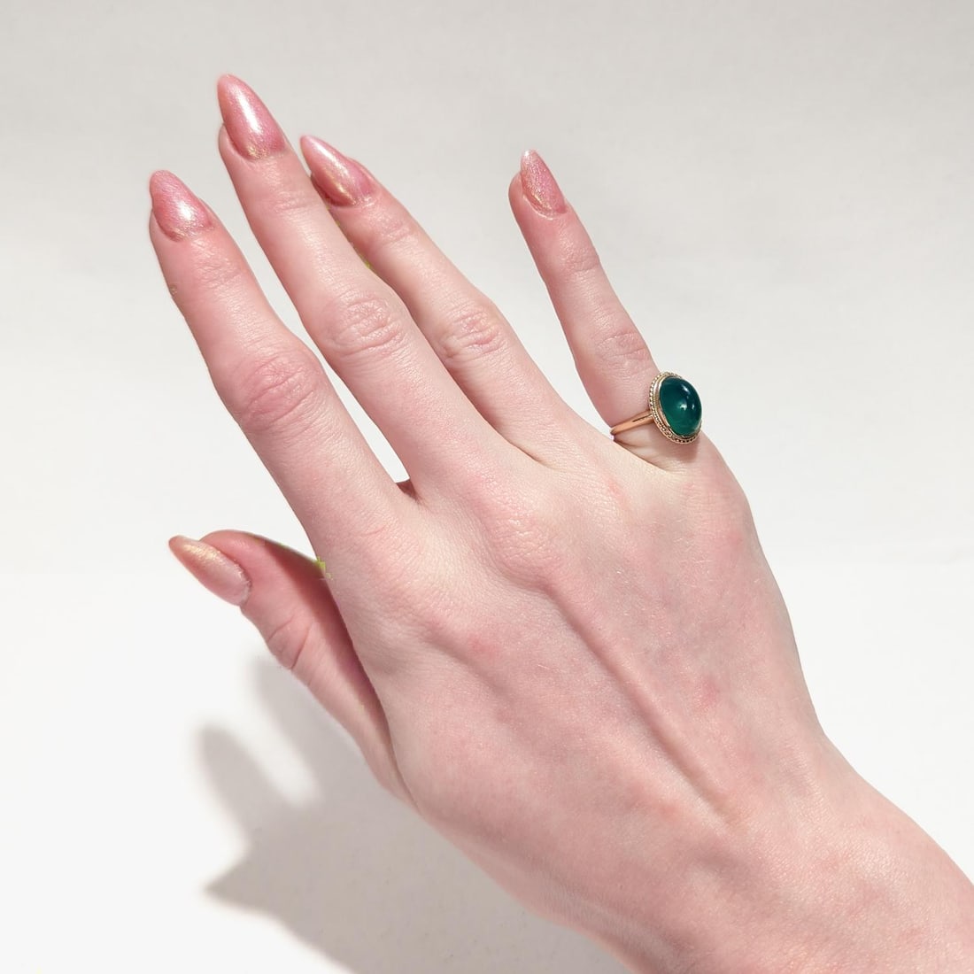 Edwardian 14k Gold & Chrysoprase Sugarloaf Cabochon Ring - 11