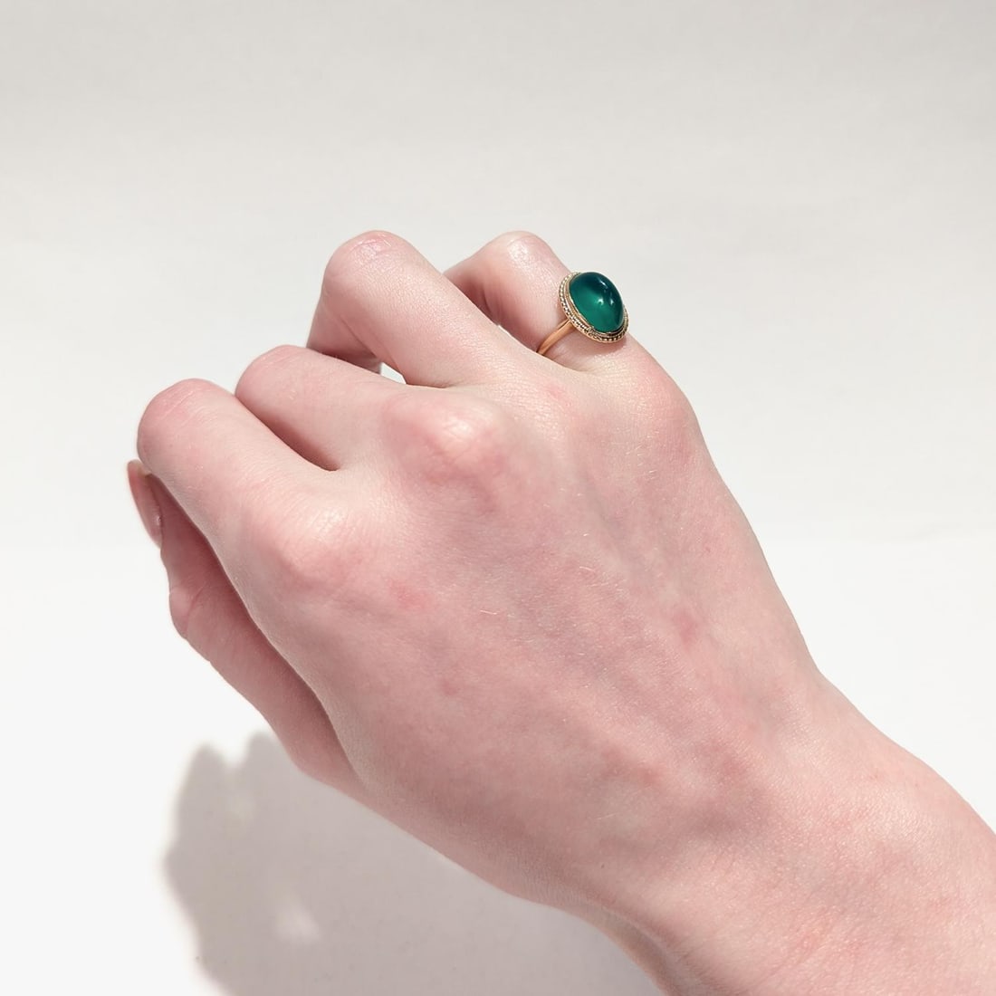 Edwardian 14k Gold & Chrysoprase Sugarloaf Cabochon Ring - 12