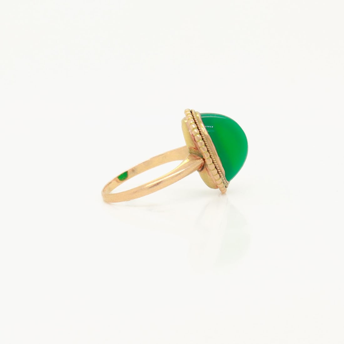 Edwardian 14k Gold & Chrysoprase Sugarloaf Cabochon Ring - 8