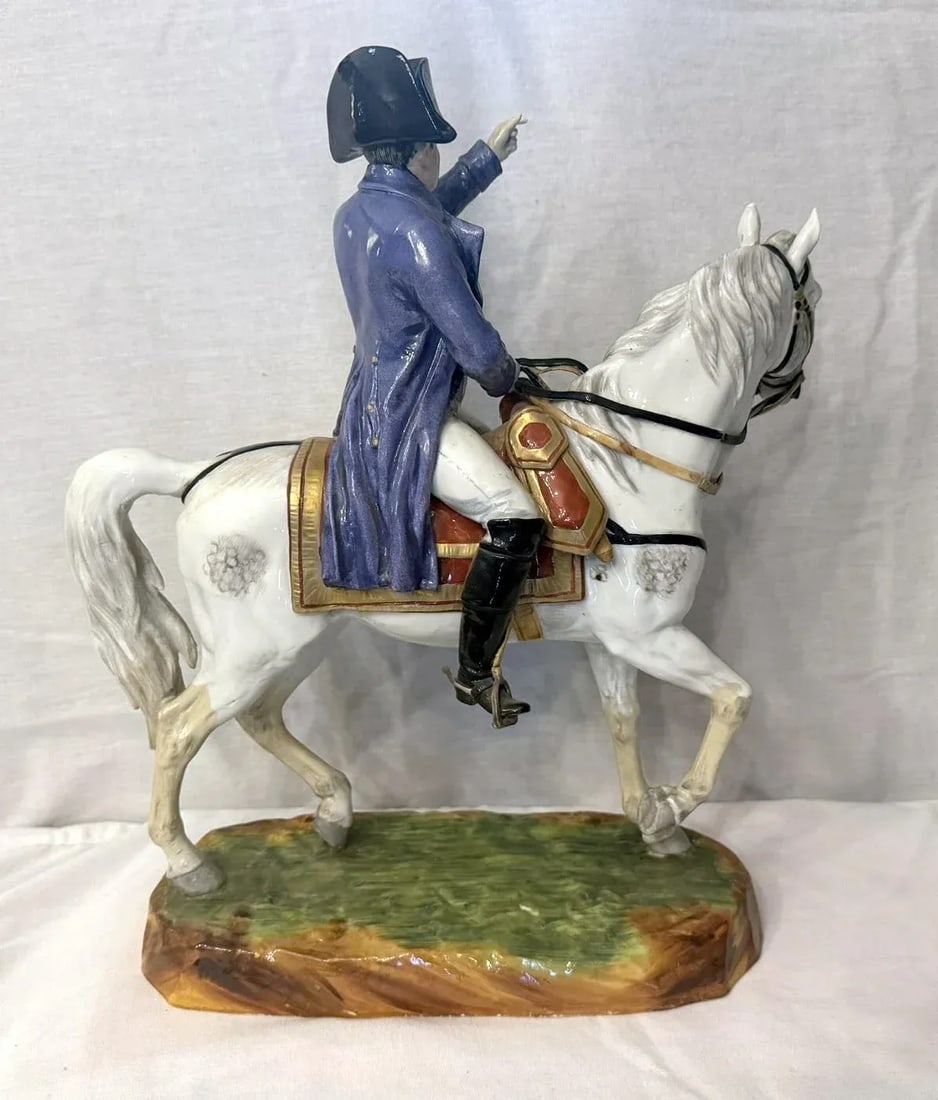 Early 20th Century Capodimonte Napoleon Figurine - 2