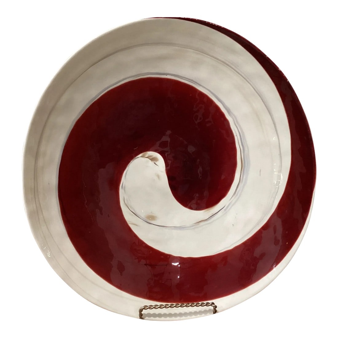 Extra Large Mid 20th Century Italian Pearl White Murano Style Glass Centerpiece Oval Bowl With Swirl: This attractive Venetian modern centerpiece present splendid hand craftsmanship with a high-quality texture, decorated with a swirled plum red murine worked with an exceptional iridescence that create