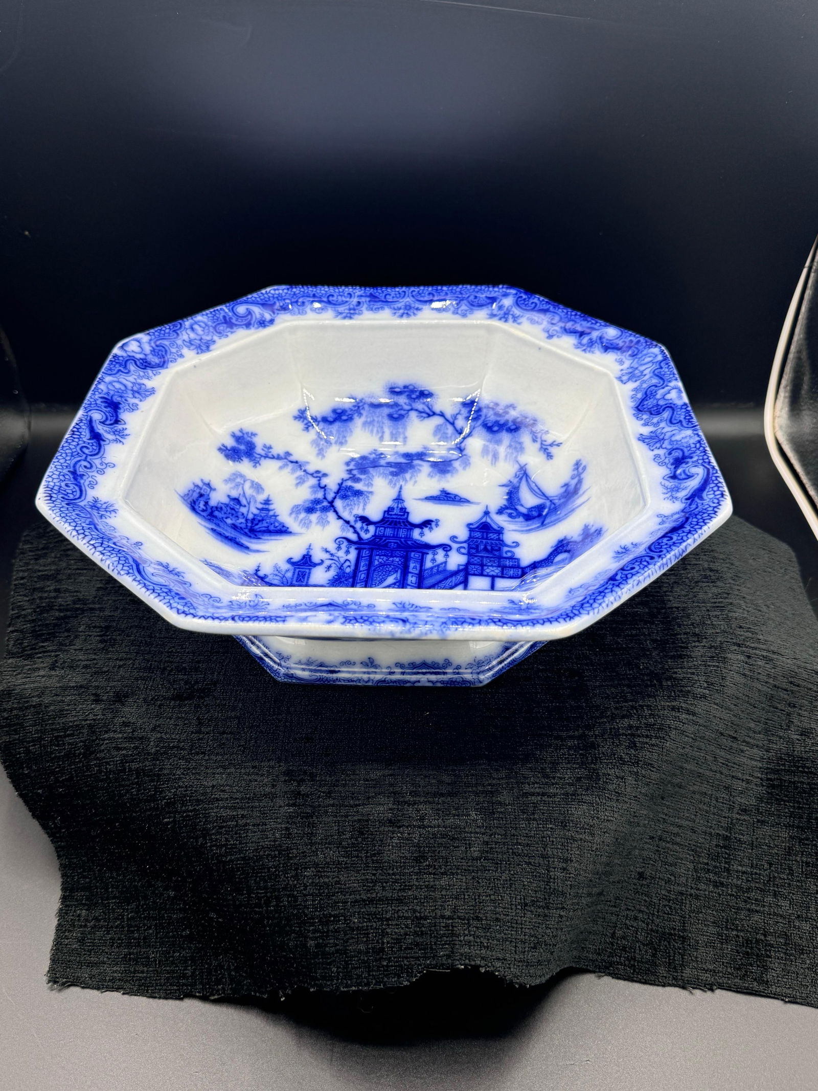 Blue & White Footed Bowl With Lid "Whampoa Pattern" Transferware - 7