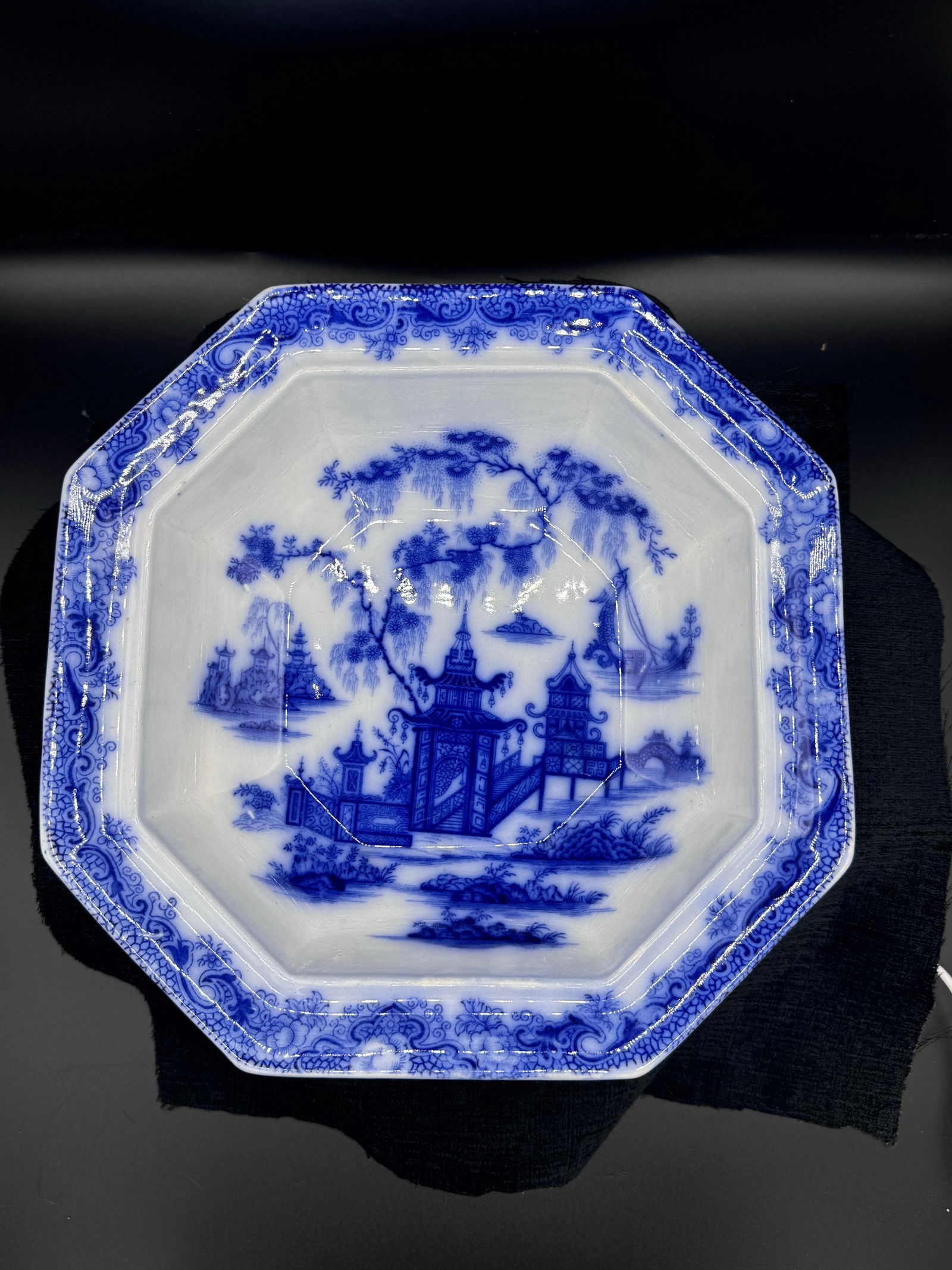 Blue & White Footed Bowl With Lid "Whampoa Pattern" Transferware - 8