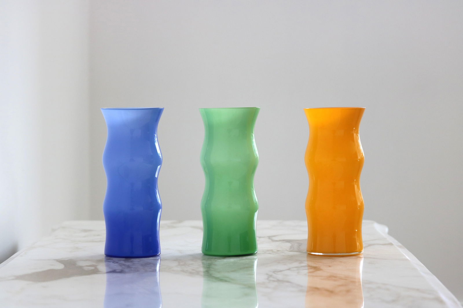 Set of 3 Colorful Murano Style Glass Vases in the Style of Carlo Moretti, Late 20th Century - 12