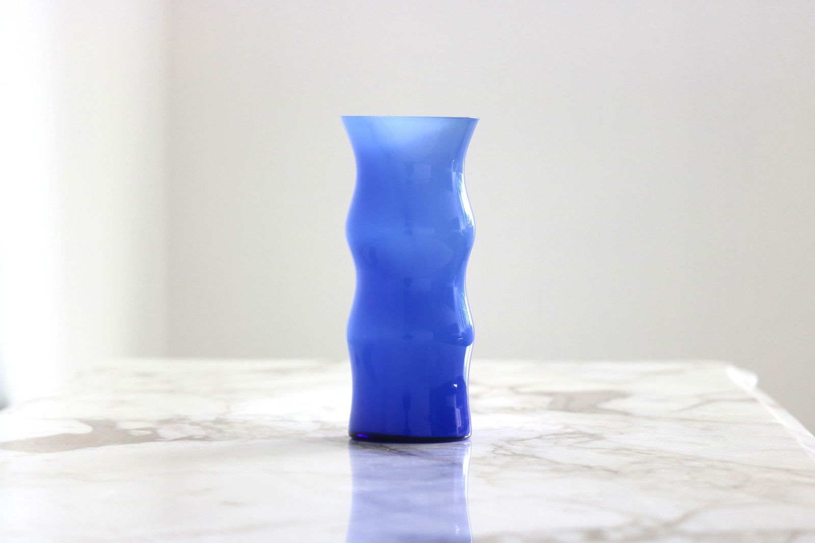 Set of 3 Colorful Murano Style Glass Vases in the Style of Carlo Moretti, Late 20th Century - 6