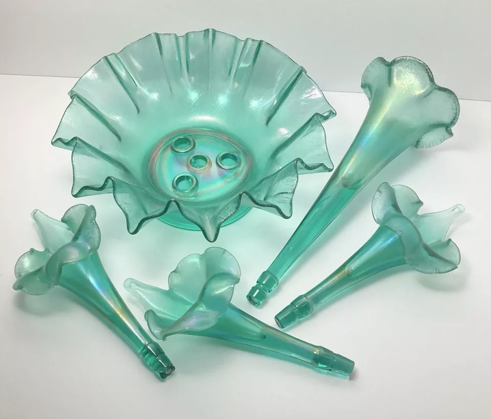 1994 Fenton Stiegal Iridescent Stretch Green 4-Horn 5-Piece Epergne Vase - 3