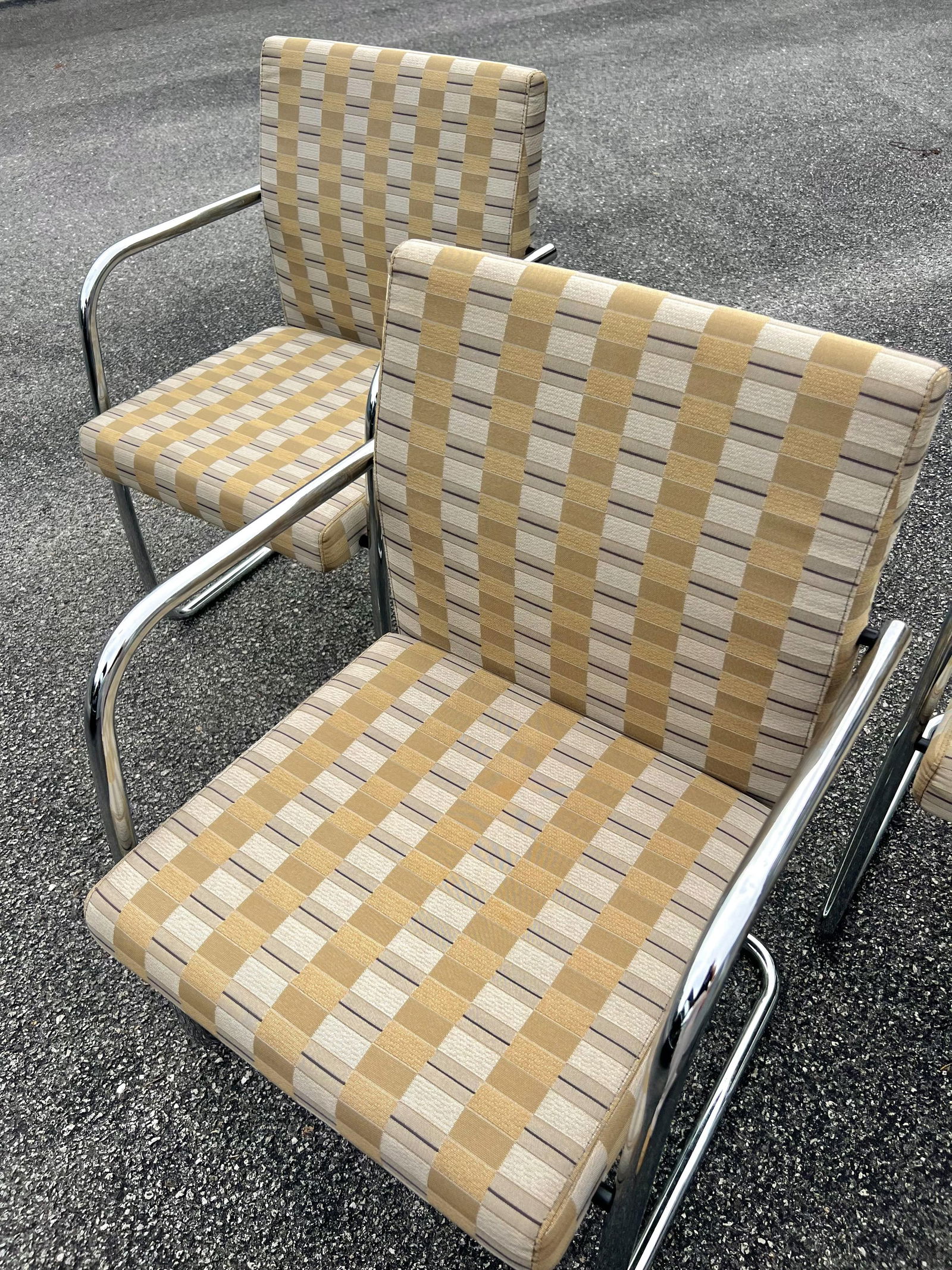 1980s Knoll Brno Style Chrome Tubed Cantilever Arm Chairs, Vintage Mid-Century Modern - Set of 4 - 5