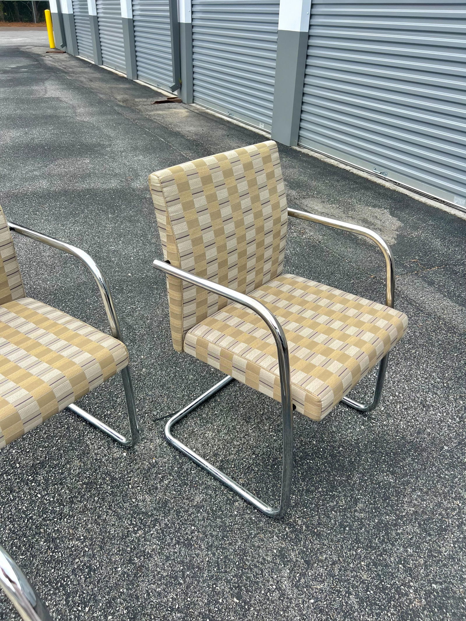 1980s Knoll Brno Style Chrome Tubed Cantilever Arm Chairs, Vintage Mid-Century Modern - Set of 4 - 6