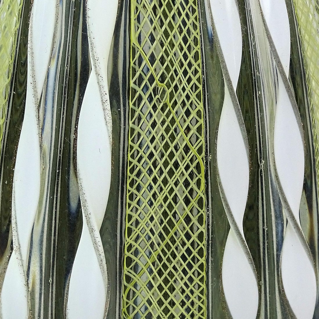 Murano Yellow Zanfirico White Aventurine Ribbon Vintage Italian Art Glass Mid-Century Flower Vase - 8