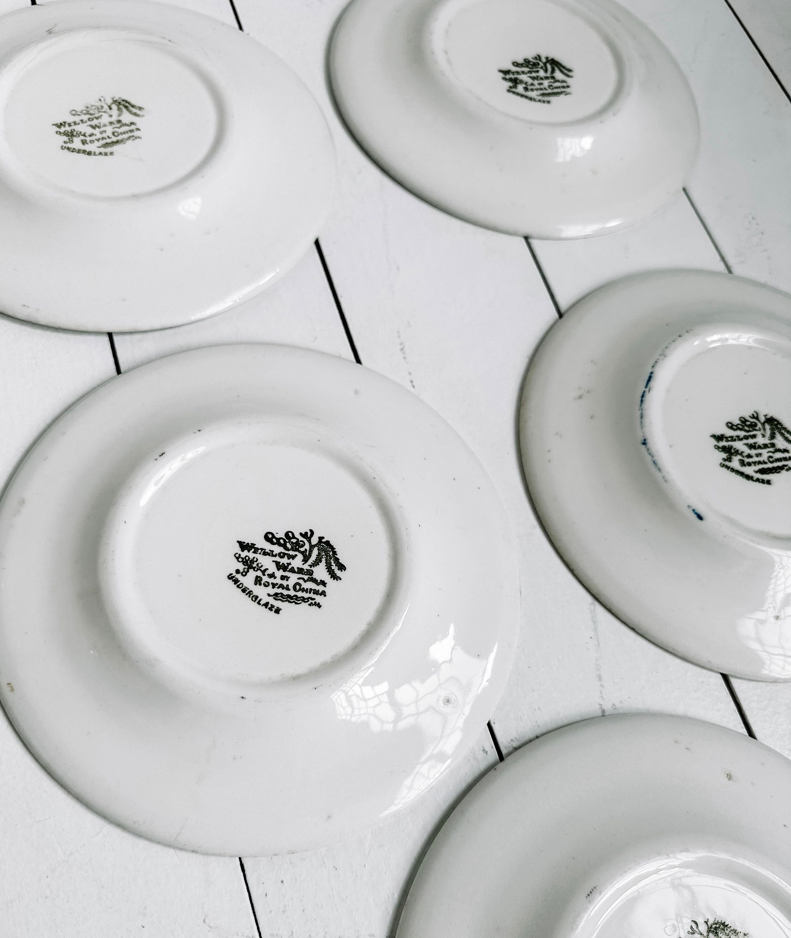 Vintage Set of 5 Blue Willow Stoneware Royal China Dessert Plates - 6