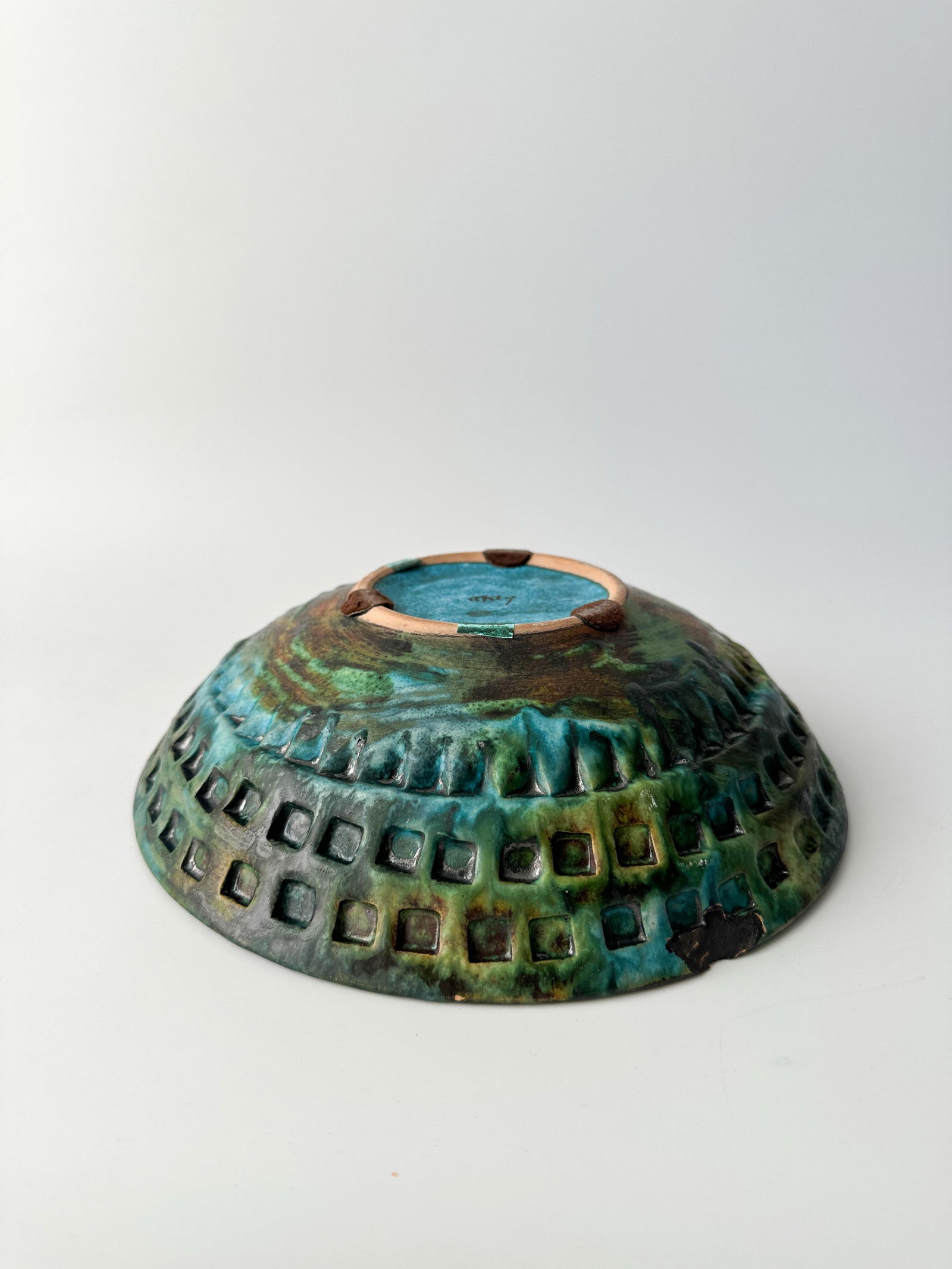 Vintage Alvino Bagni for Raymor "Sea Garden" Pottery Bowl - 8