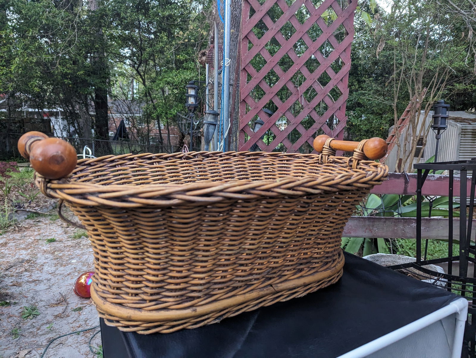 Early-Mid 20th Century French Boulangerie Shop Basket - 4