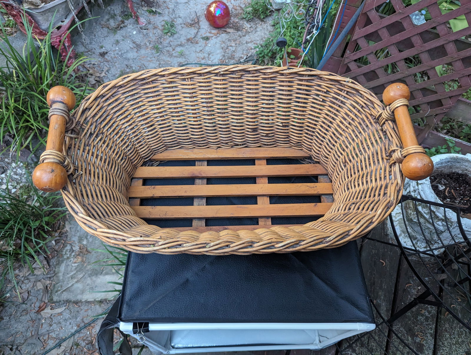 Early-Mid 20th Century French Boulangerie Shop Basket - 9