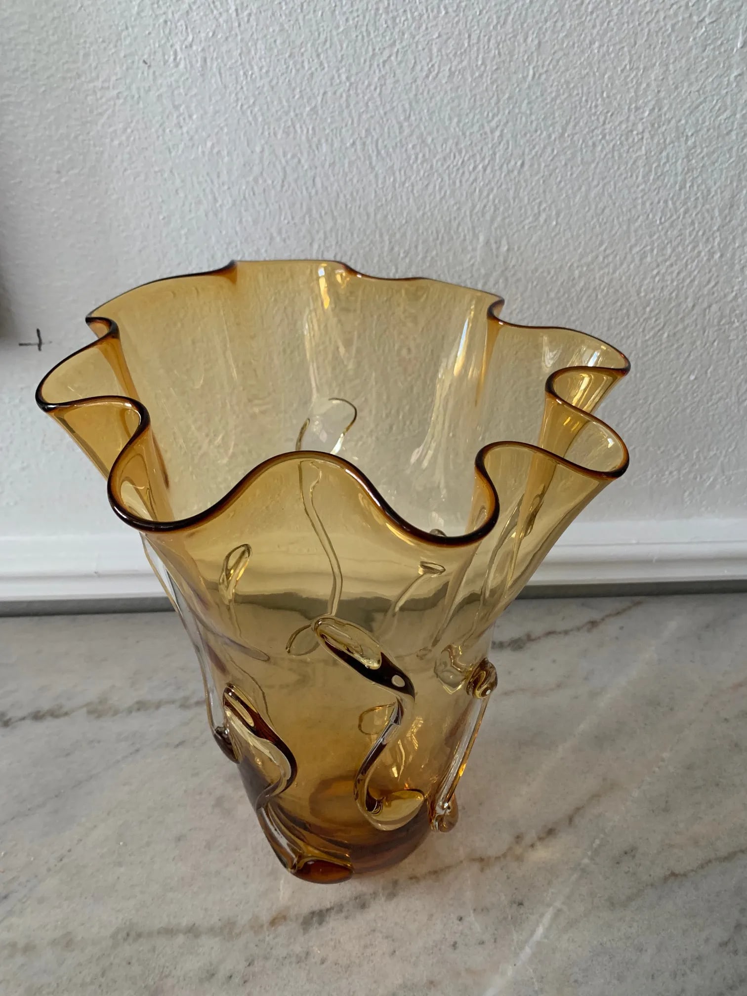 1950s Tall Amber Art Glass Vase in the Style of Empoli Glass - 12