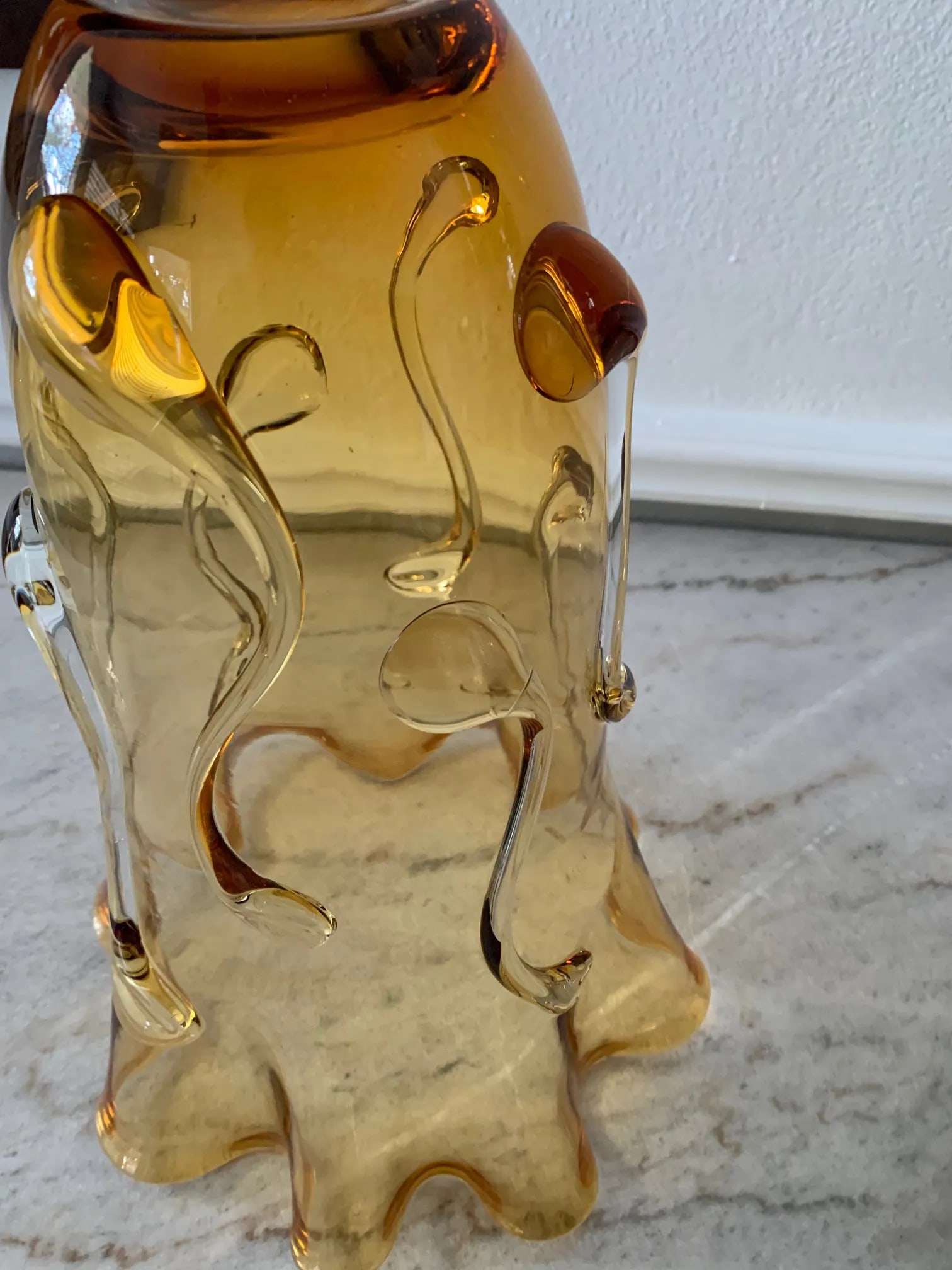 1950s Tall Amber Art Glass Vase in the Style of Empoli Glass - 7