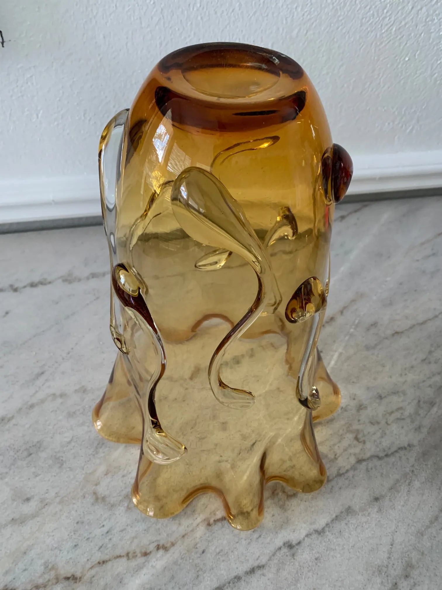 1950s Tall Amber Art Glass Vase in the Style of Empoli Glass - 9