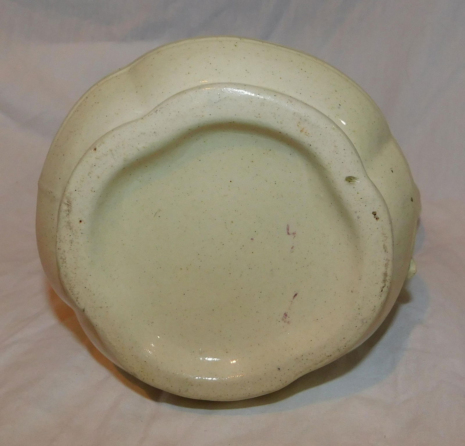 1920s Majolica Strawberry Pitcher - 7