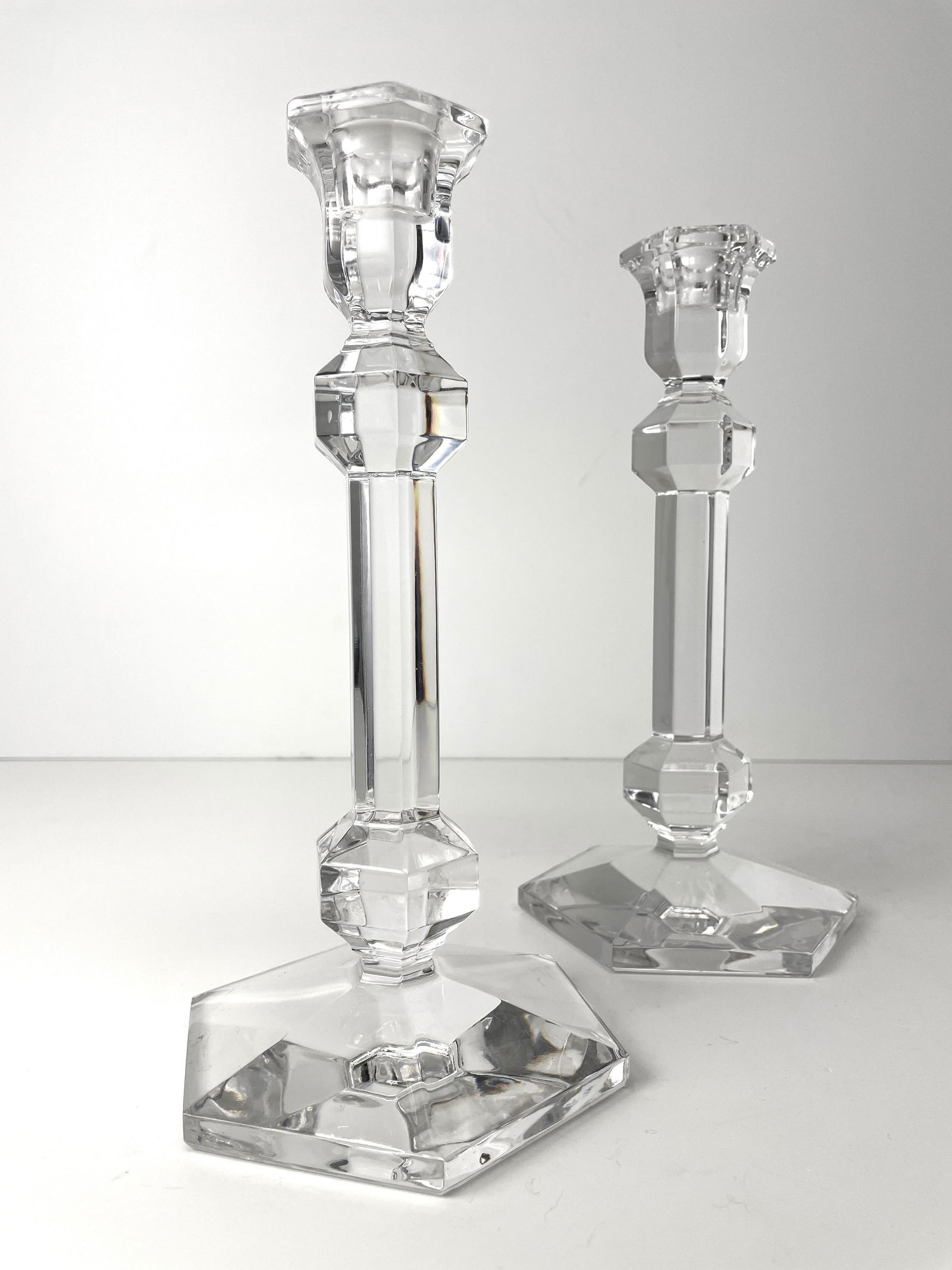 Val Saint Lambert Gardenia Single Light Candlesticks a Pair - 2