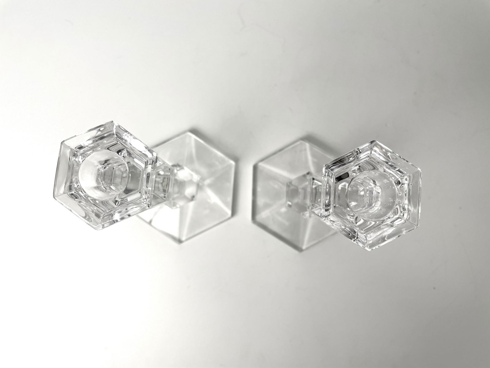 Val Saint Lambert Gardenia Single Light Candlesticks a Pair - 3