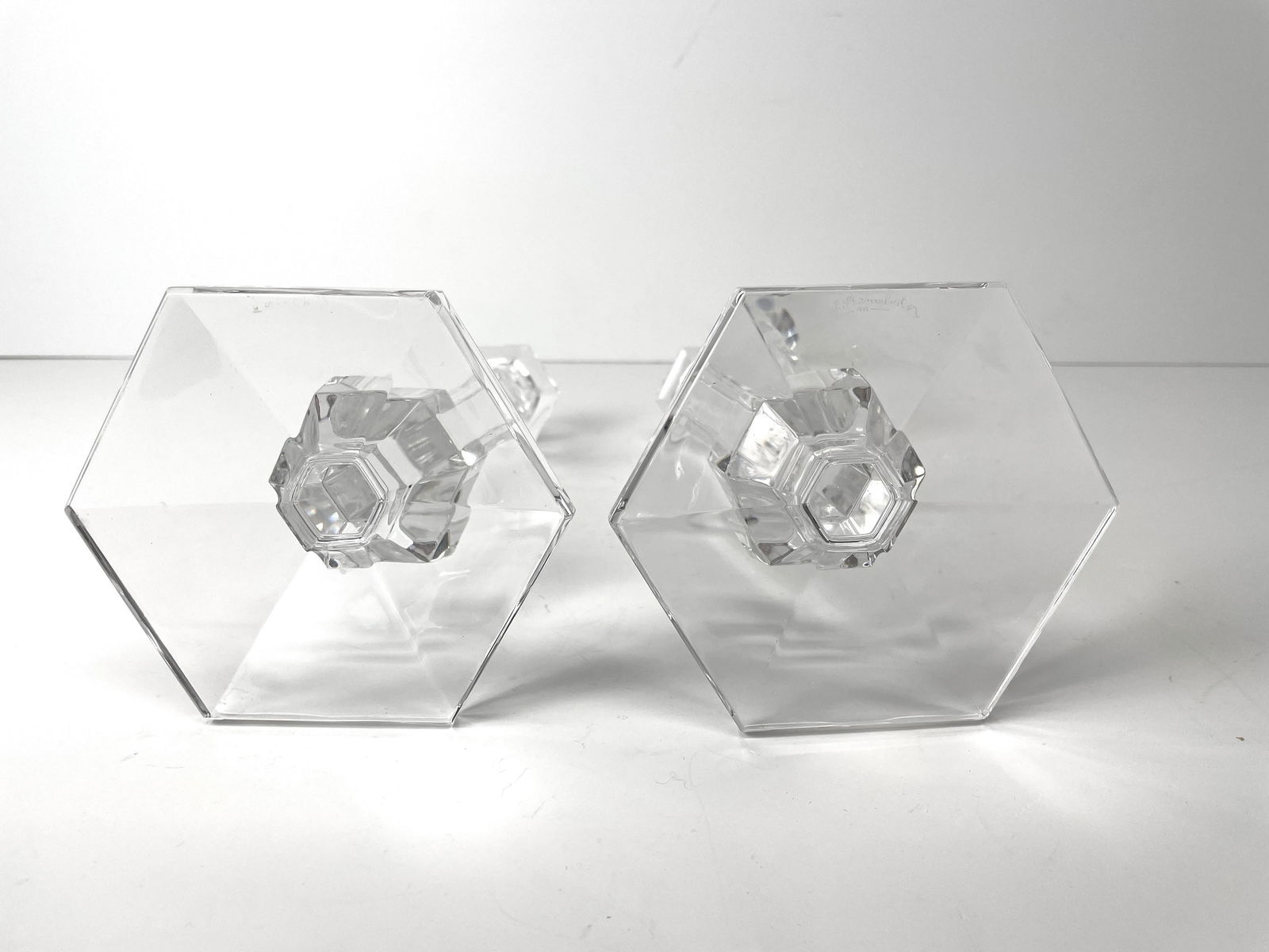 Val Saint Lambert Gardenia Single Light Candlesticks a Pair - 4