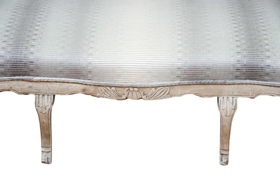 Late 18th-Early 19th Century French Carved Sofa - 4